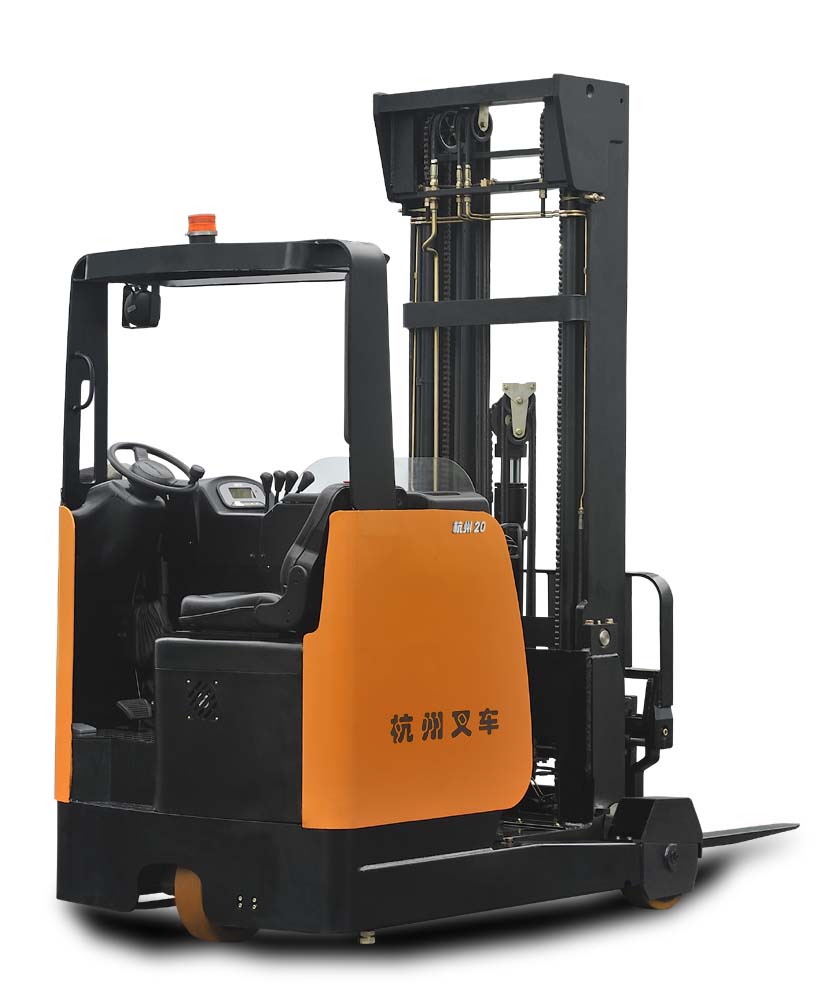 坐駕式前移式叉車